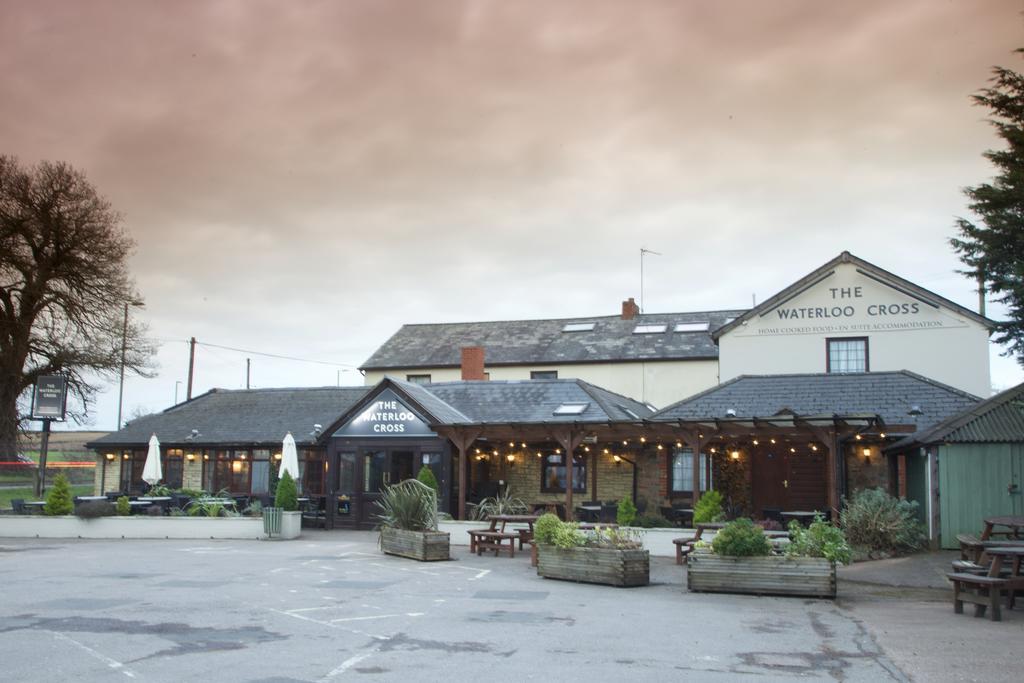 Waterloo Cross, Devon By Marston'S Inns Uffculme 外观 照片